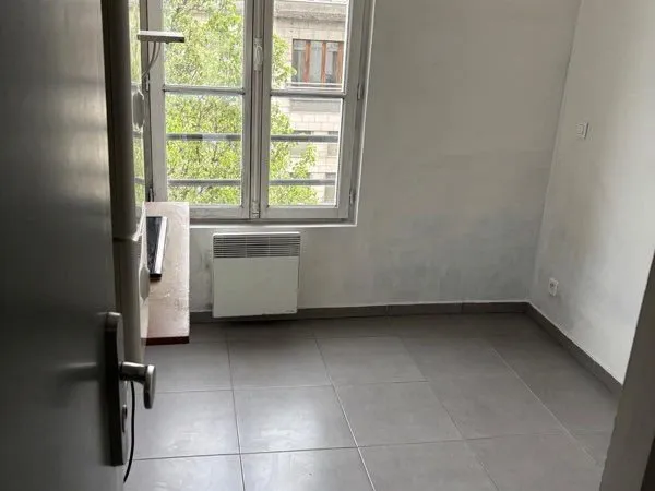 2 pièces à St-Denis