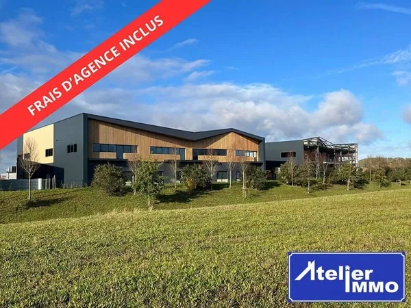 Local d'activité 2222 m²