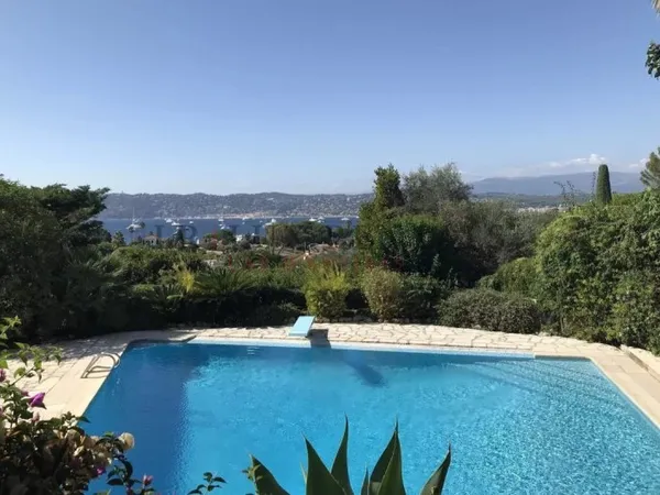 Appartement d'exception 5 pièces - Vue mer panoramique - Ouest du Cap d'Antibes