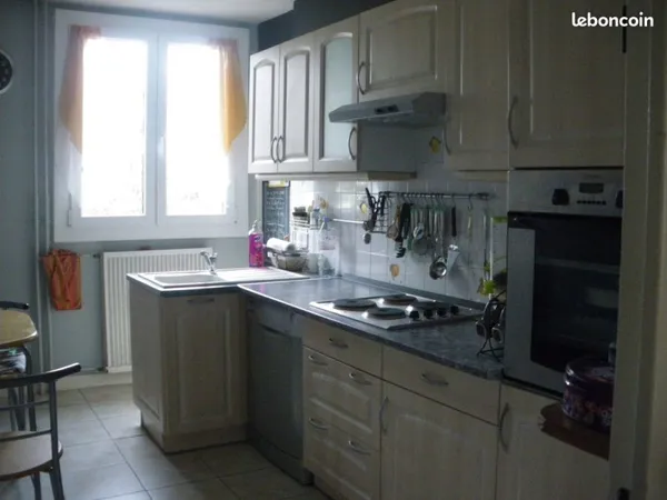 Location meuble t5 ideal 3 etudiants ou agence d'interim