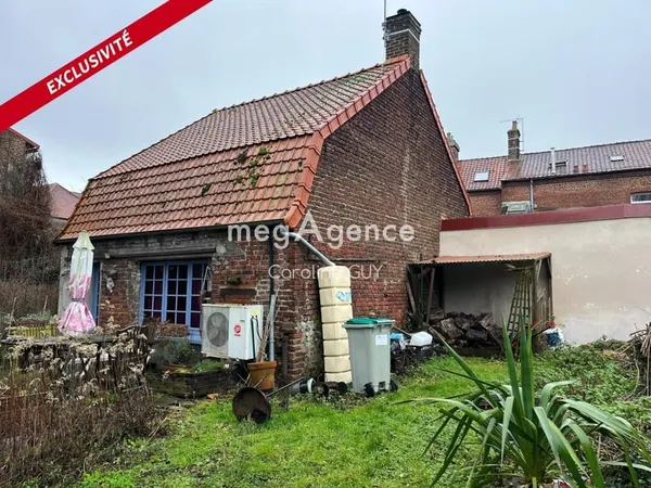 Habitation de 130 m2, possibilité activité professionnelle, beau jardin
