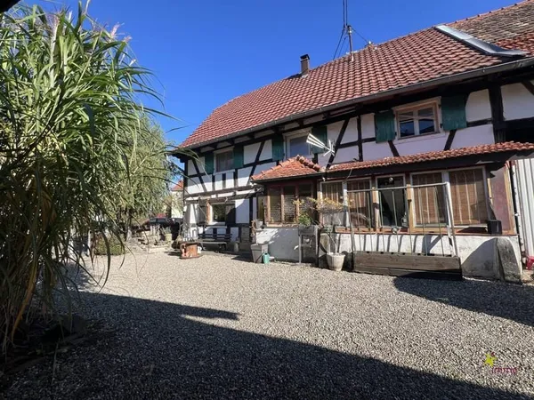 Maison 135 M² avec dépendances sur 6,97 ares