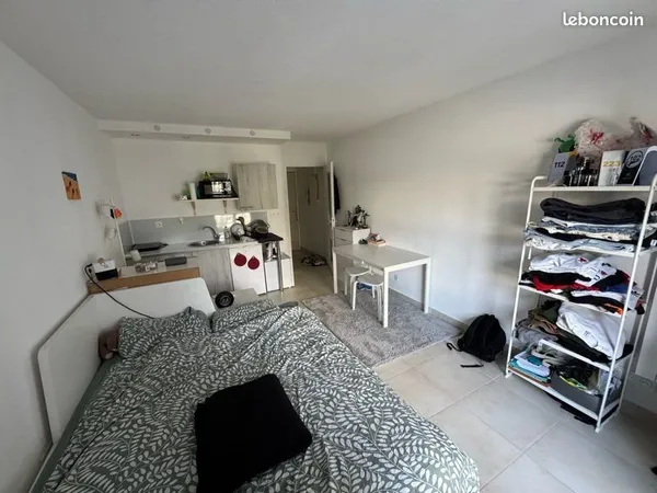 Studio 22 mètres carrés à vendre