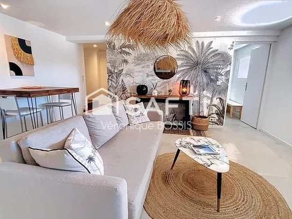 Et si votre pied à terre aux Sables était... un refuge secret face à l'océan ?
