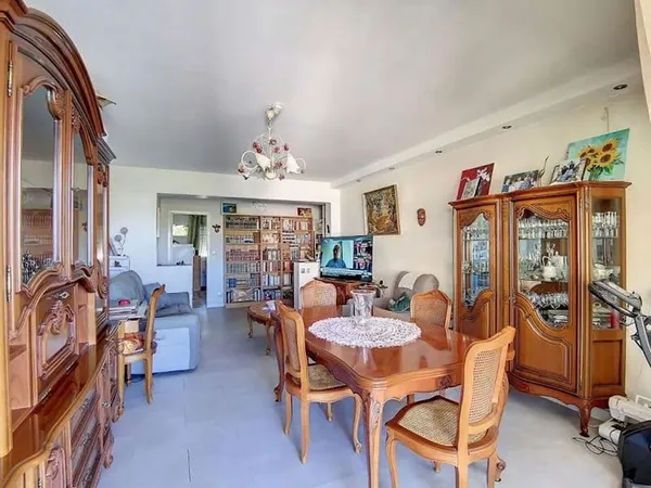 Appartement 4 pièces 83 m²