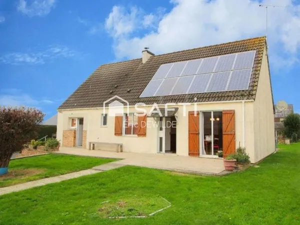 Maison 104 m2 hab, centre, 1700 m2 terrain, RARE à Isigny-le-Buat !