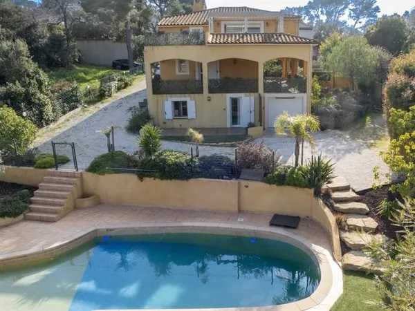 Achat : Maison Six-Fours-les-Plages (83140)
