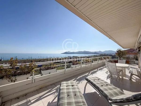 Villa de toit bocca Centre - T4 - GARAGE CAVE PARKING