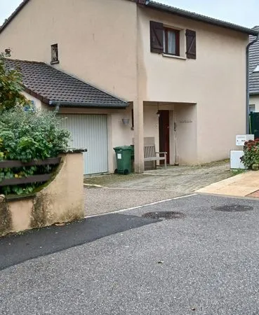 Loue maison houdemont