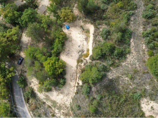 Terrain 2884 m²