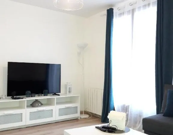 APPARTEMENT 2 PIECES GAGNY 93220