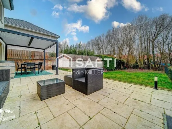 Maison 7 pièces 126 m²
