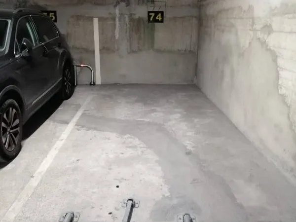 Parking 10 m²