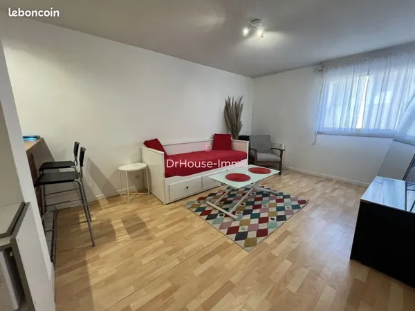 Studio 1 pièce 32 m²