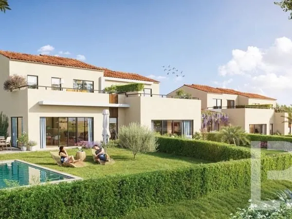 Valbonne Maison 4 pièces exposée plein Sud à proximité d