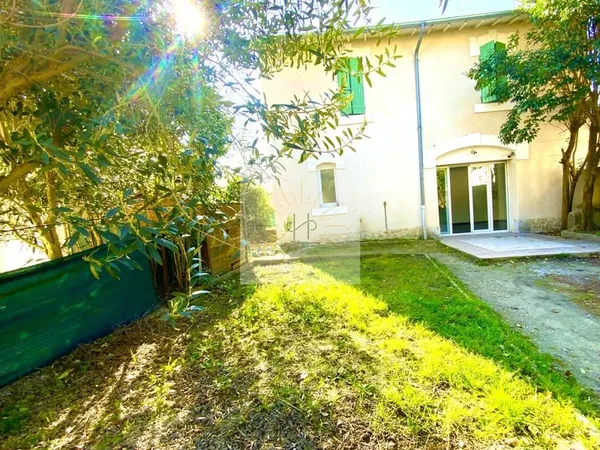 Charmante maison 3 pièces avec jardin au Teil
