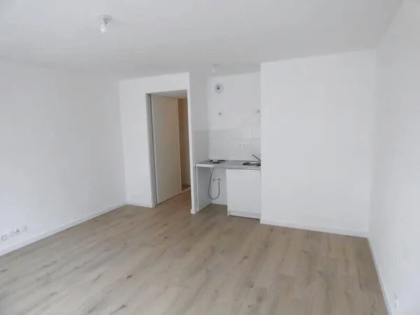 Studio 1 pièce 33 m²