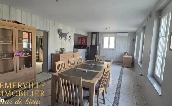 Maison 7 pièces 153 m²