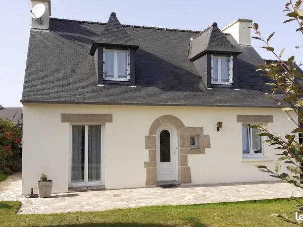 Maison meublée, 3 chambres, garage, jardin