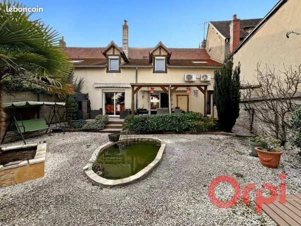 Maison 5 pièces 146 m²