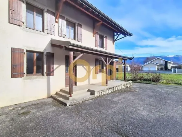 Maison 4 pièces 82 m²