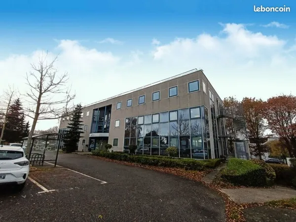 IMMEUBLE 1687 m² HEROUVILLE SAINT CLAIR