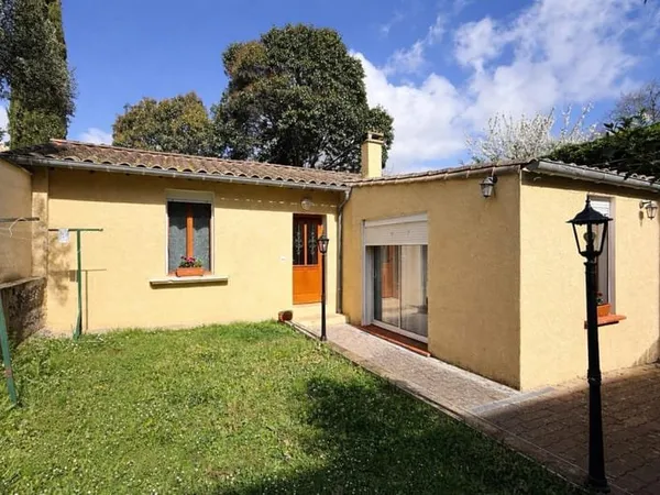 Charmante maison avec jardin au calme - Investissement locatif idéal