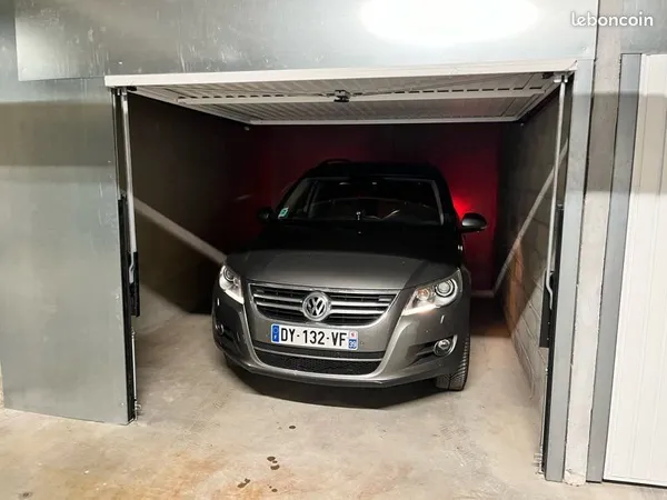 Box fermé À LOUER