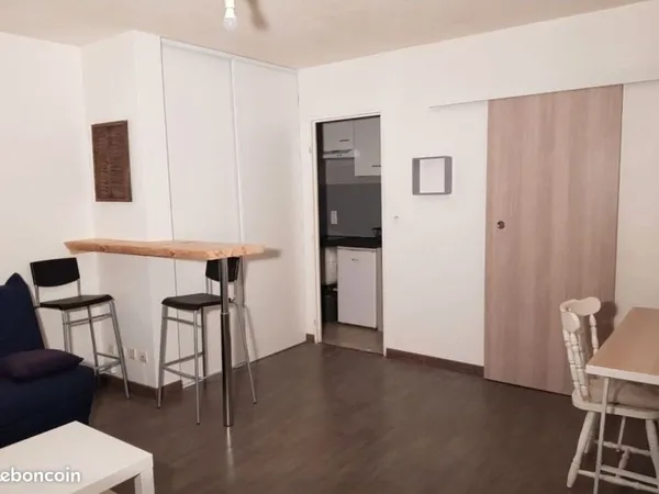 Loue T1 meublé 23m² - Purpan