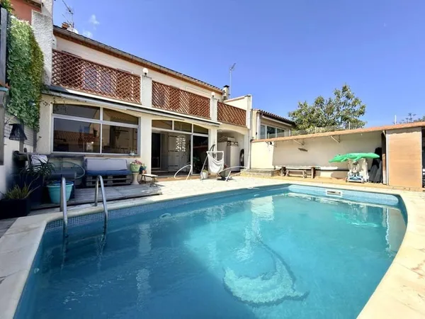 Maison 6 pièces 120 m²