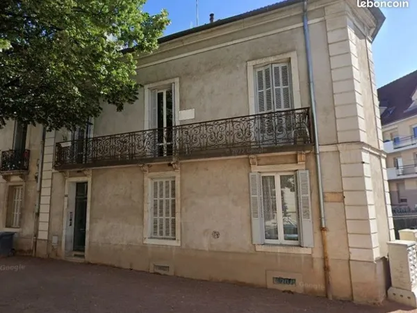 Studio 1 pièce 13 m²