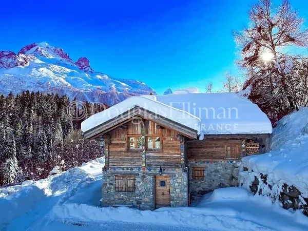 Chamonix - Élégant chalet savoyard de 6 chambres
