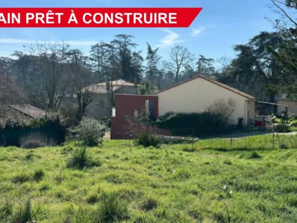 Terrain en lotissement 384 m²