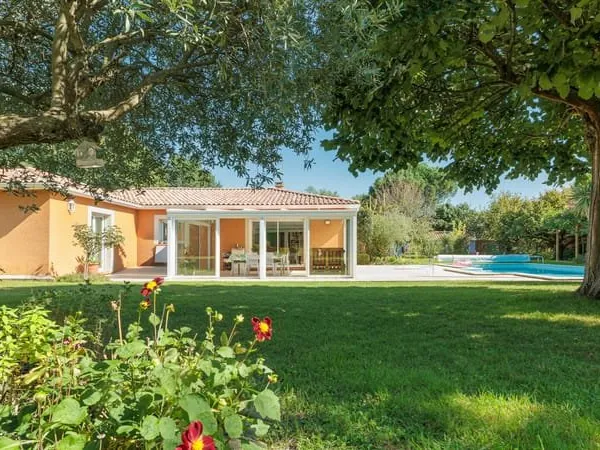 Villa Villeneuve Tolosane 5 pièce(s) 195 m2