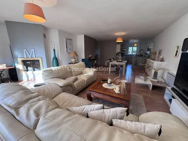 Maison de plain-pied 4 pièces 121 m²