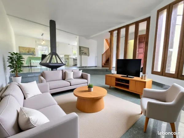 Maison 7 pièces 136 m²