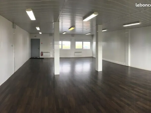 Location bureau 100m2