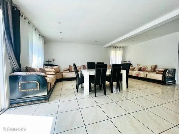 Villa 5 pièces 130 m²