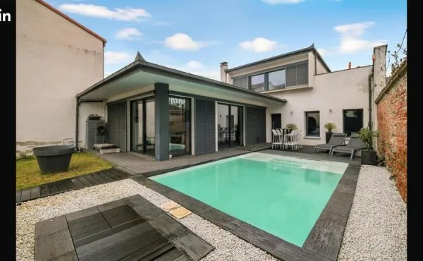 Maison 6 pièces 213 m²