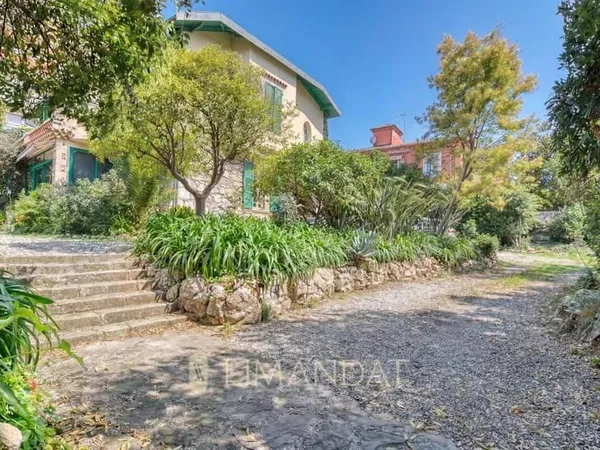 Nice - Élégante villa des années 1930, à quelques pas de la mer