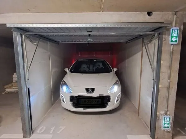 Parking 15 m²