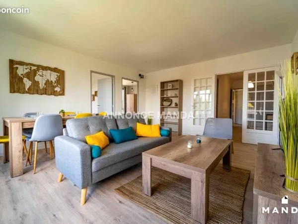 Chambre 5 pièces 12 m²