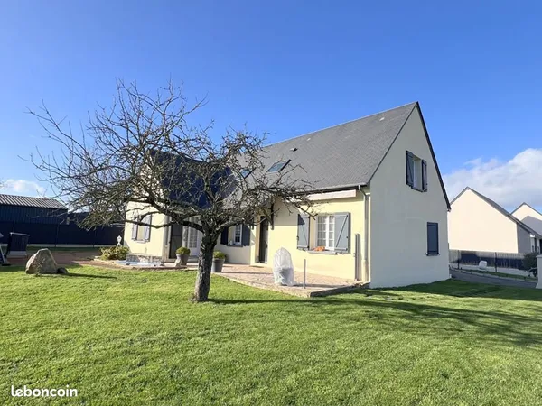 Maison 8 pièces 180 m²