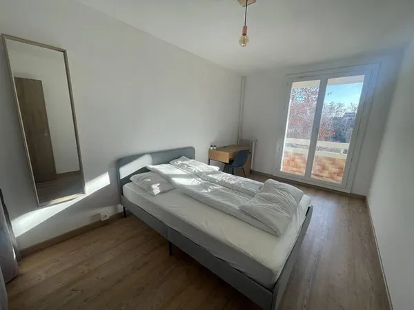 Appartement 1 pièce 79 m²