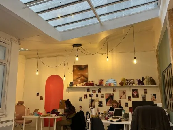 Loue bureau partagé