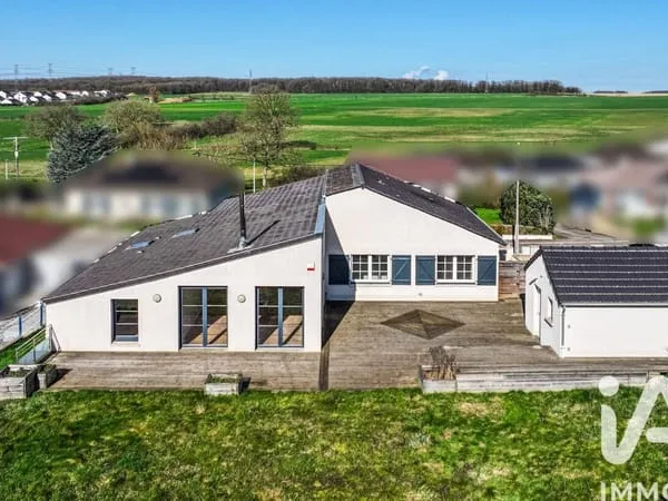 Maison 7 pièces 200 m²