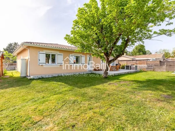 Maison 4 chambres 50 m2 de pièce de vie jardin 700 m2