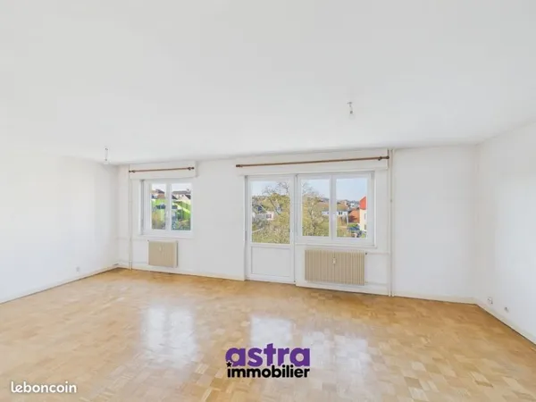 F3 lumineux 76m² - Riedisheim Centre - Ascenseur - Balcon Sud-Ouest