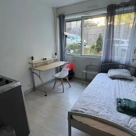 Studio 1 pièce 16 m²