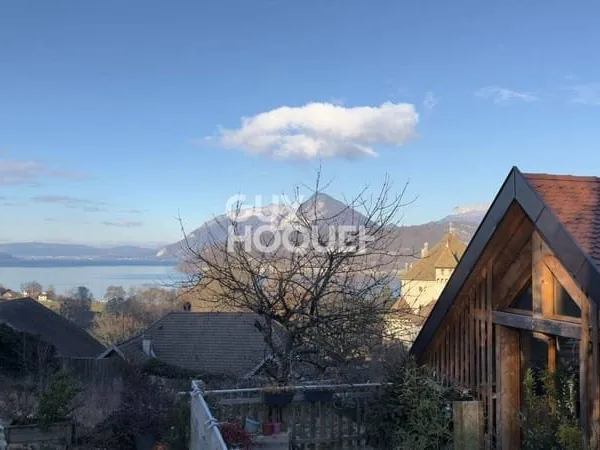 Triplex 5 pièces 136 m²